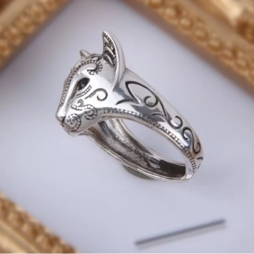 Silver Cat Face Ring